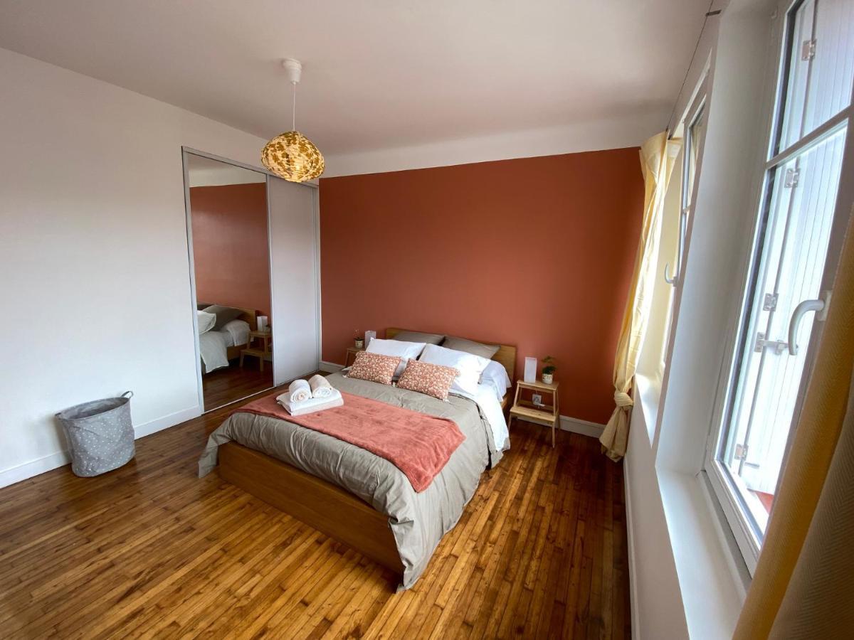 Appartement Spacieux Avec Balcon Et Parking Брест Екстериор снимка