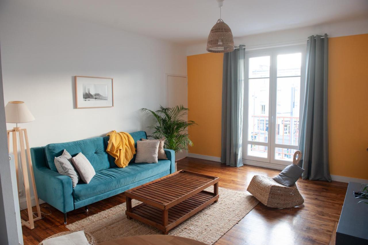 Appartement Spacieux Avec Balcon Et Parking Брест Екстериор снимка