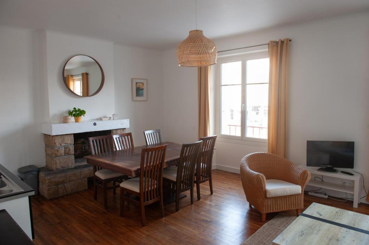 Appartement Spacieux Avec Balcon Et Parking Брест Екстериор снимка