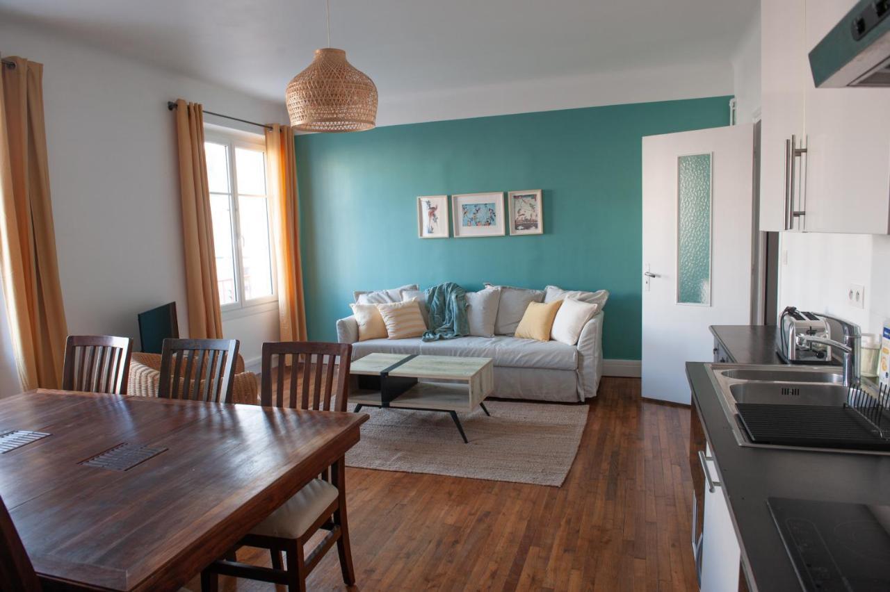 Appartement Spacieux Avec Balcon Et Parking Брест Екстериор снимка